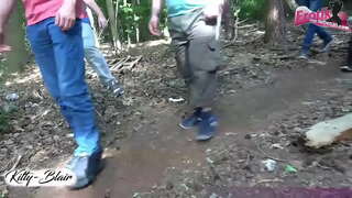 ���ាល្លឺម៉ង់ជាដើមក្រៅវ័យជំទង់អាសូរនៅក្នុងក្រុមរួមភេទ