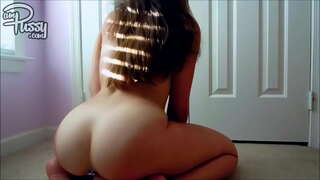 سامان بازی, گاییدن, روی فرش در خانه